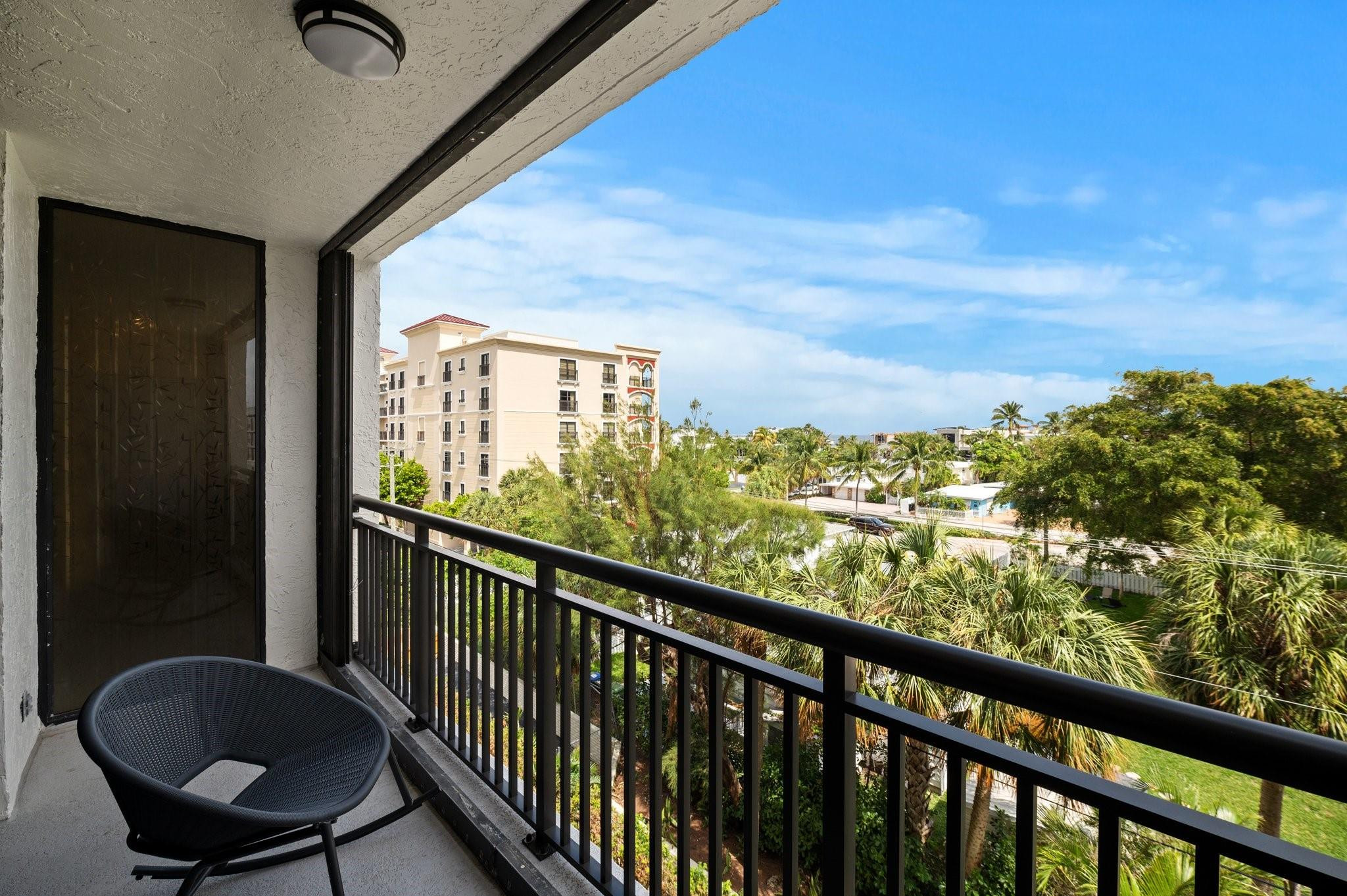 EVERGLADES CLUB CONDO - Residential