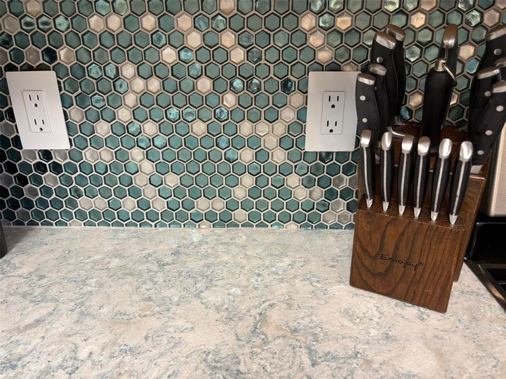 2112 S Cypress Bend Drive 203