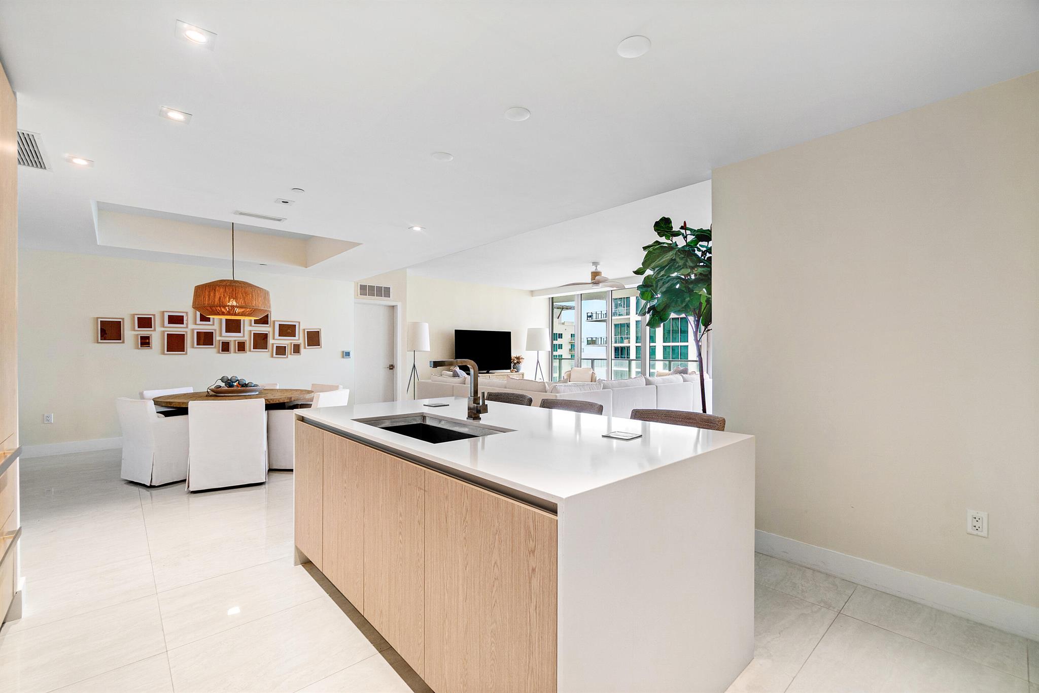 3100 N Ocean Drive 1804 P
