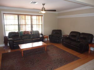 PINEWOOD EAST 2 OF WELLINGTON - Residential Lease