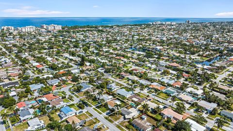 A home in Deerfield Beach