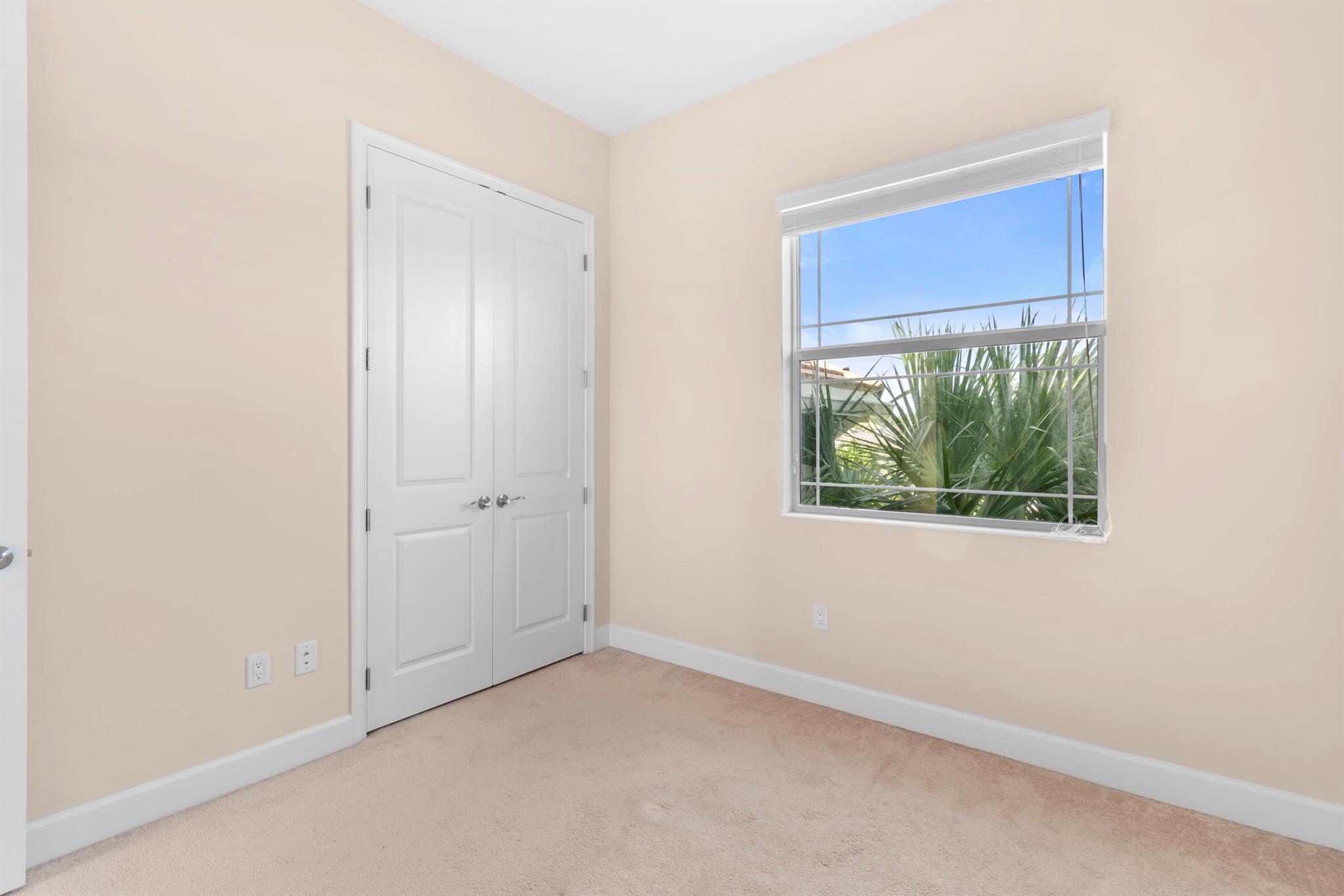 HAMMOCKS OF WESTLAKE - Residential