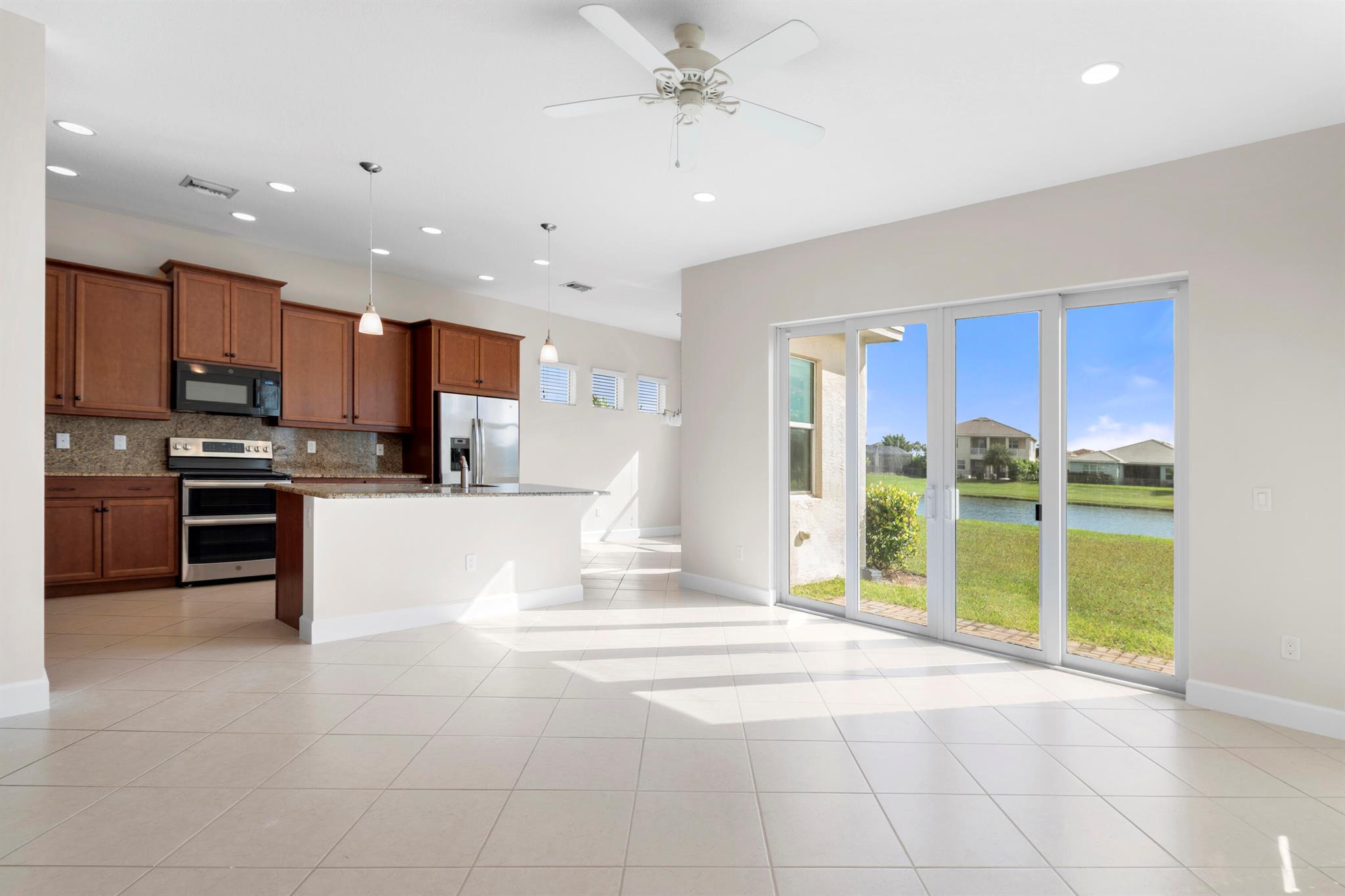 HAMMOCKS OF WESTLAKE - Residential