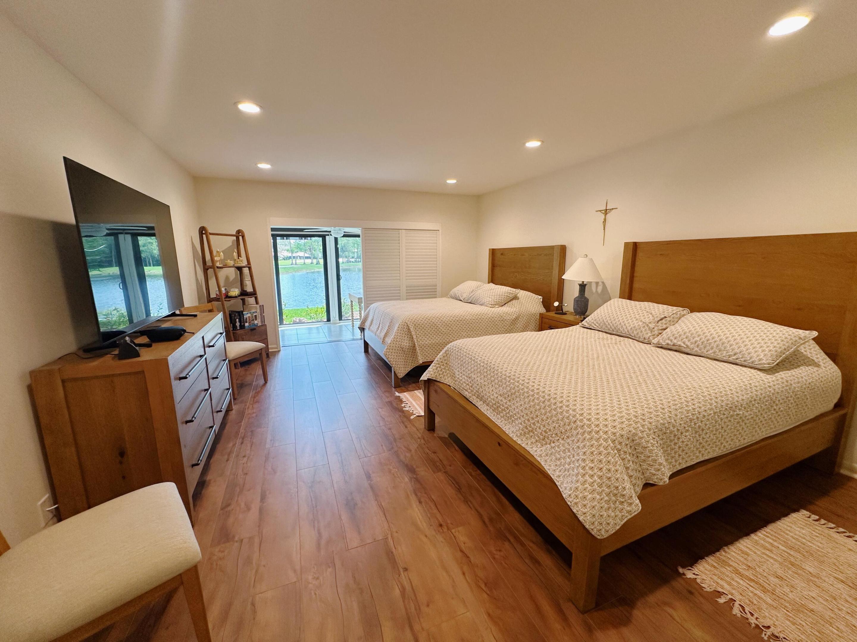 PALMS OF BOCA LAGO CONDO - Residential Lease