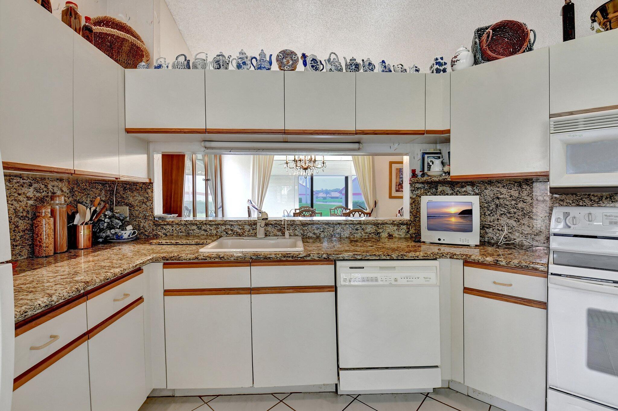 LEXINGTON CLUB - Residential