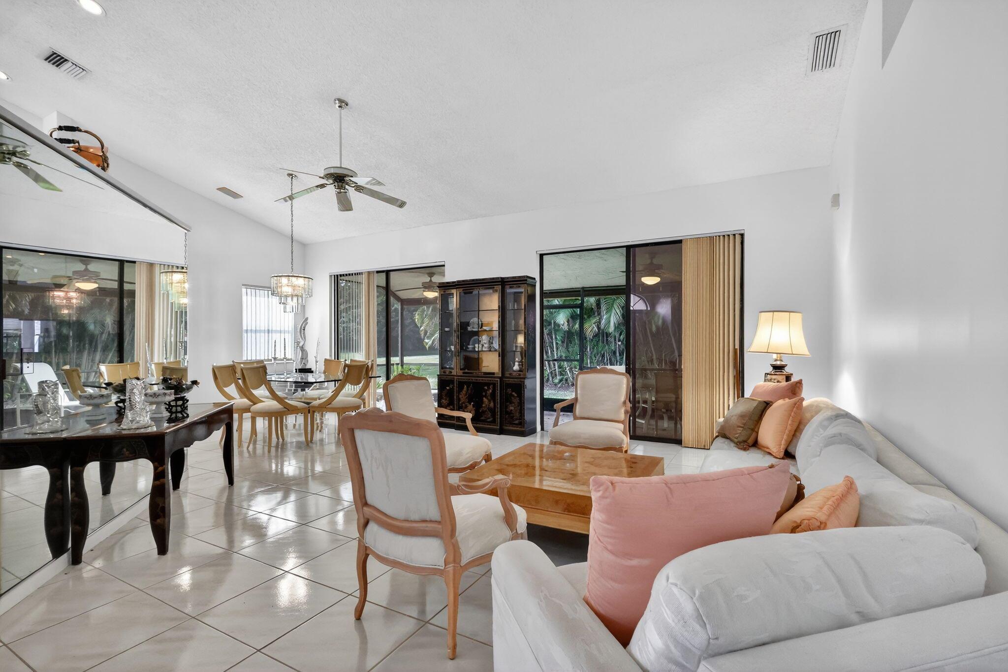 LEXINGTON CLUB - Residential