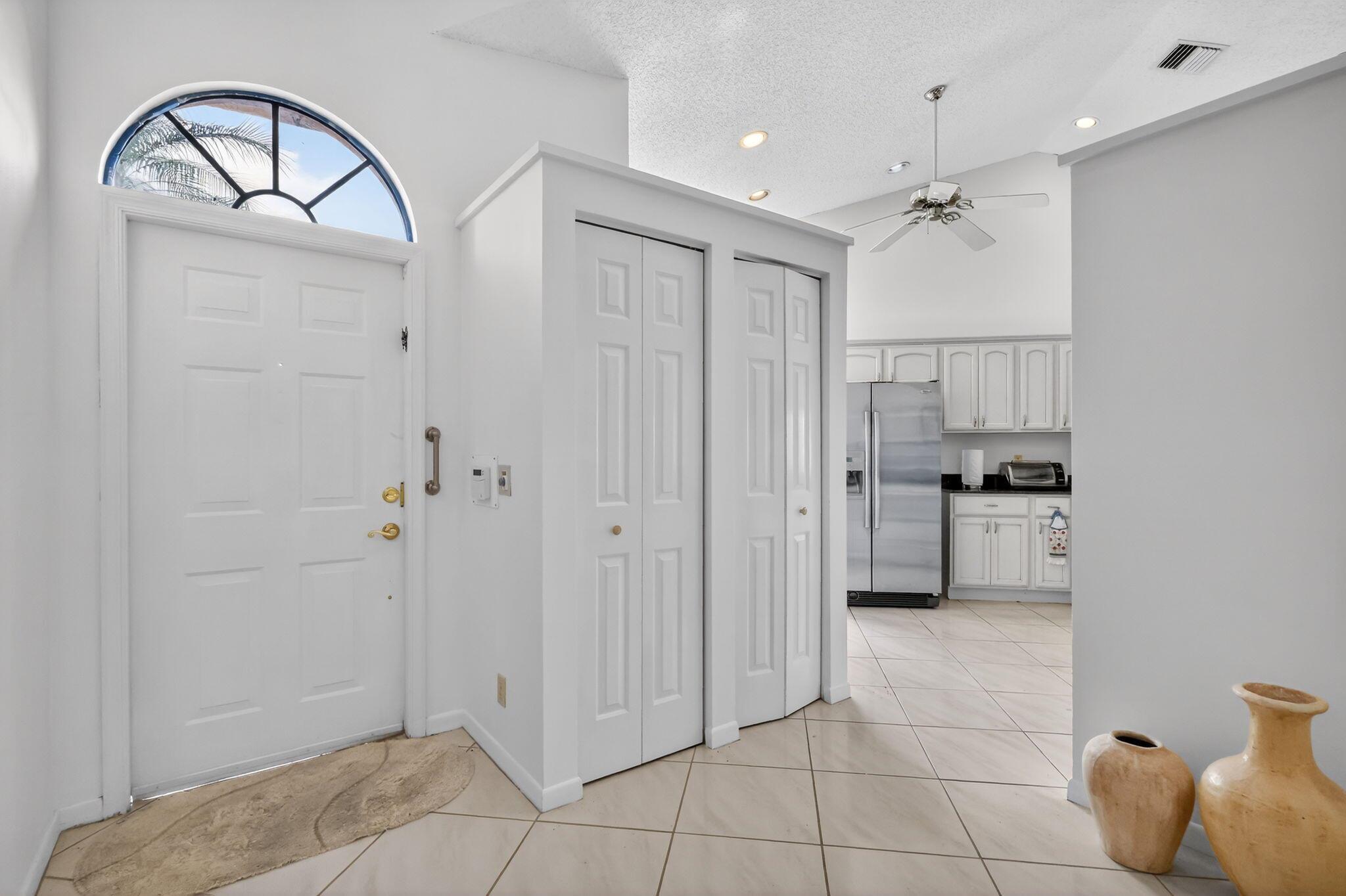 LEXINGTON CLUB - Residential