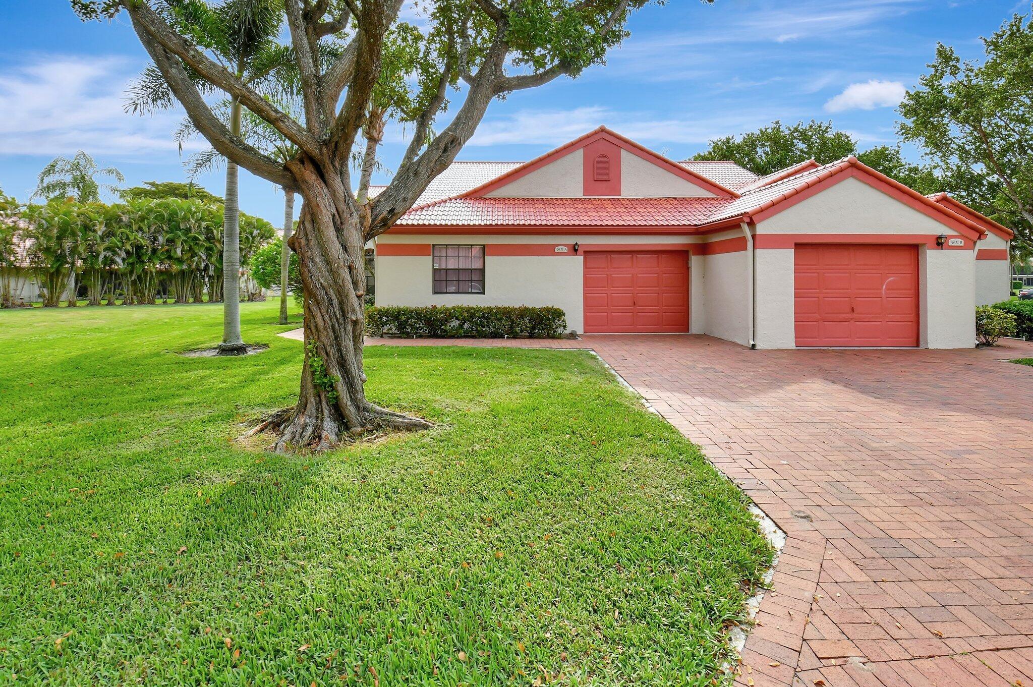 LEXINGTON CLUB - Residential