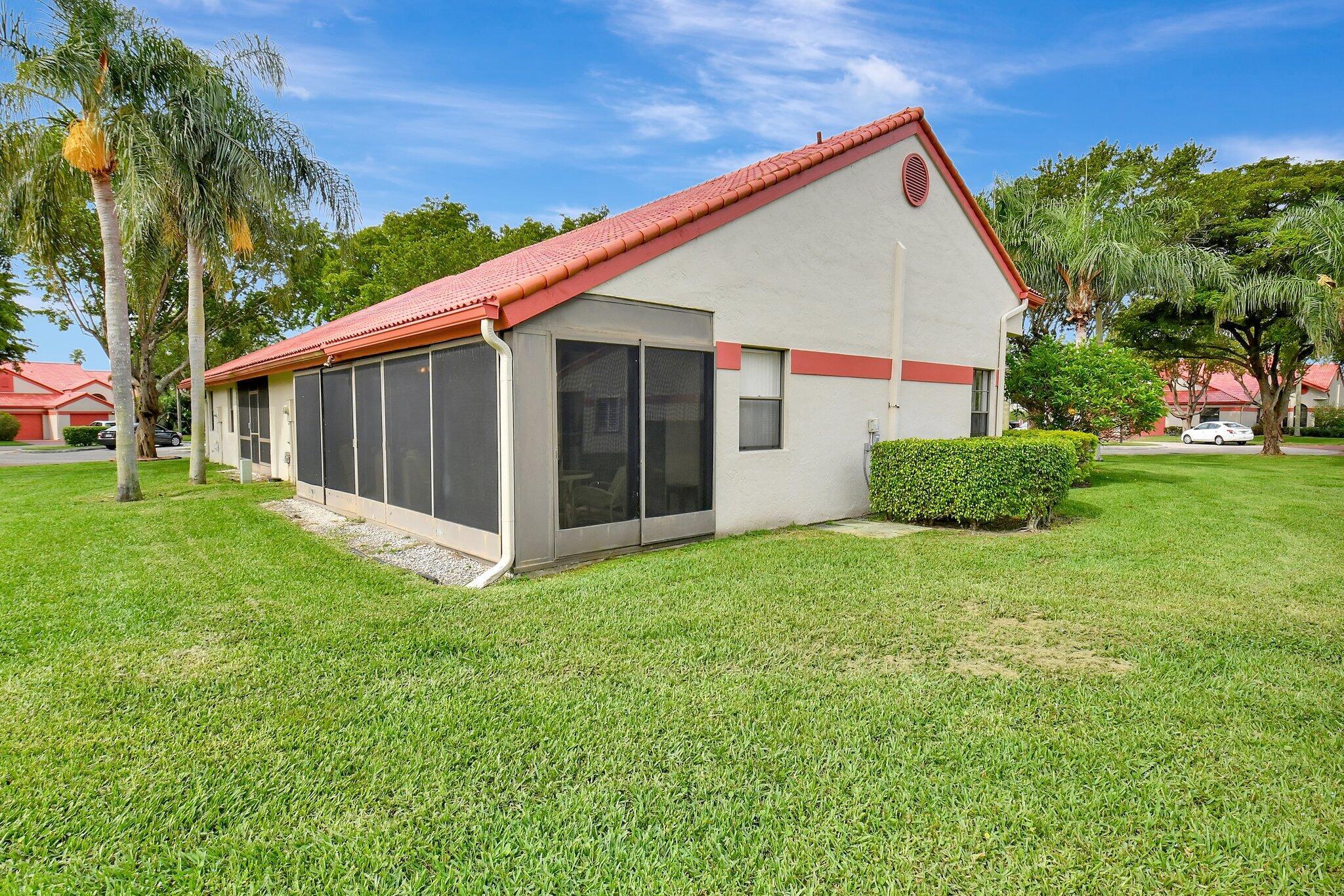 LEXINGTON CLUB - Residential