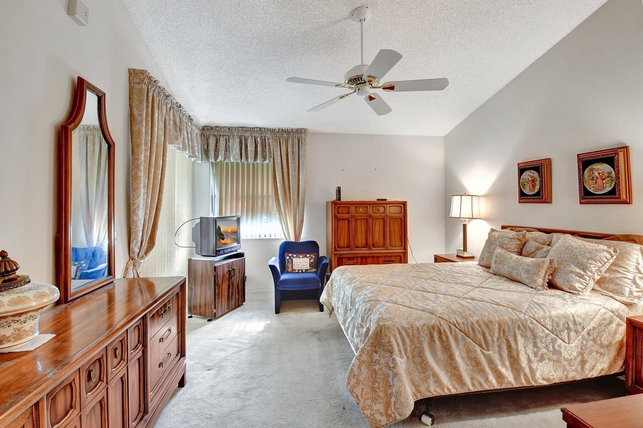 LEXINGTON CLUB - Residential