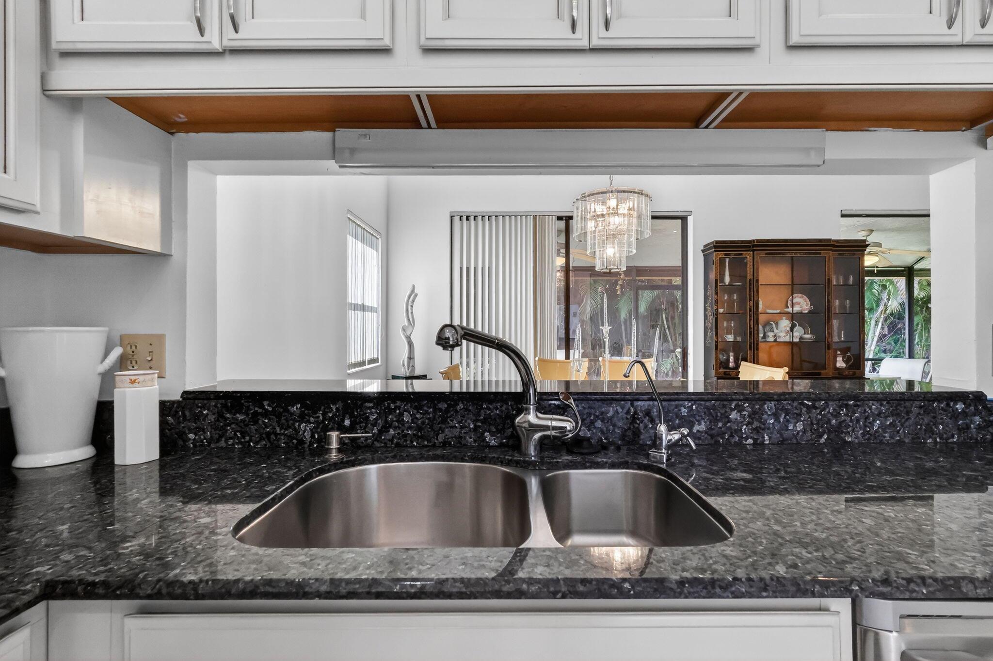 LEXINGTON CLUB - Residential