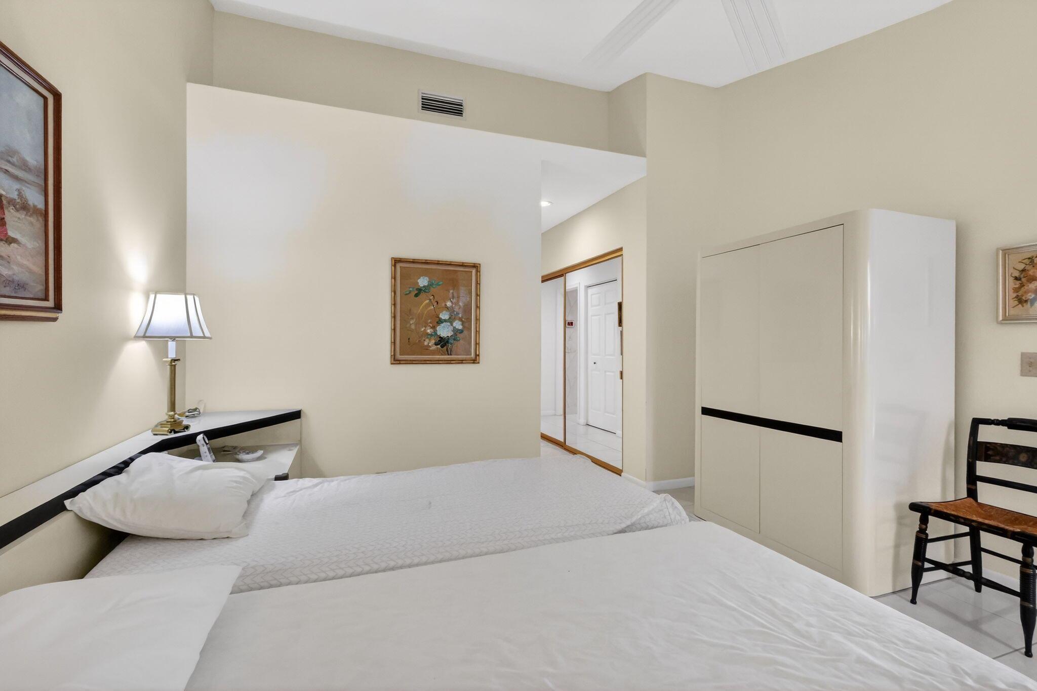 LEXINGTON CLUB - Residential