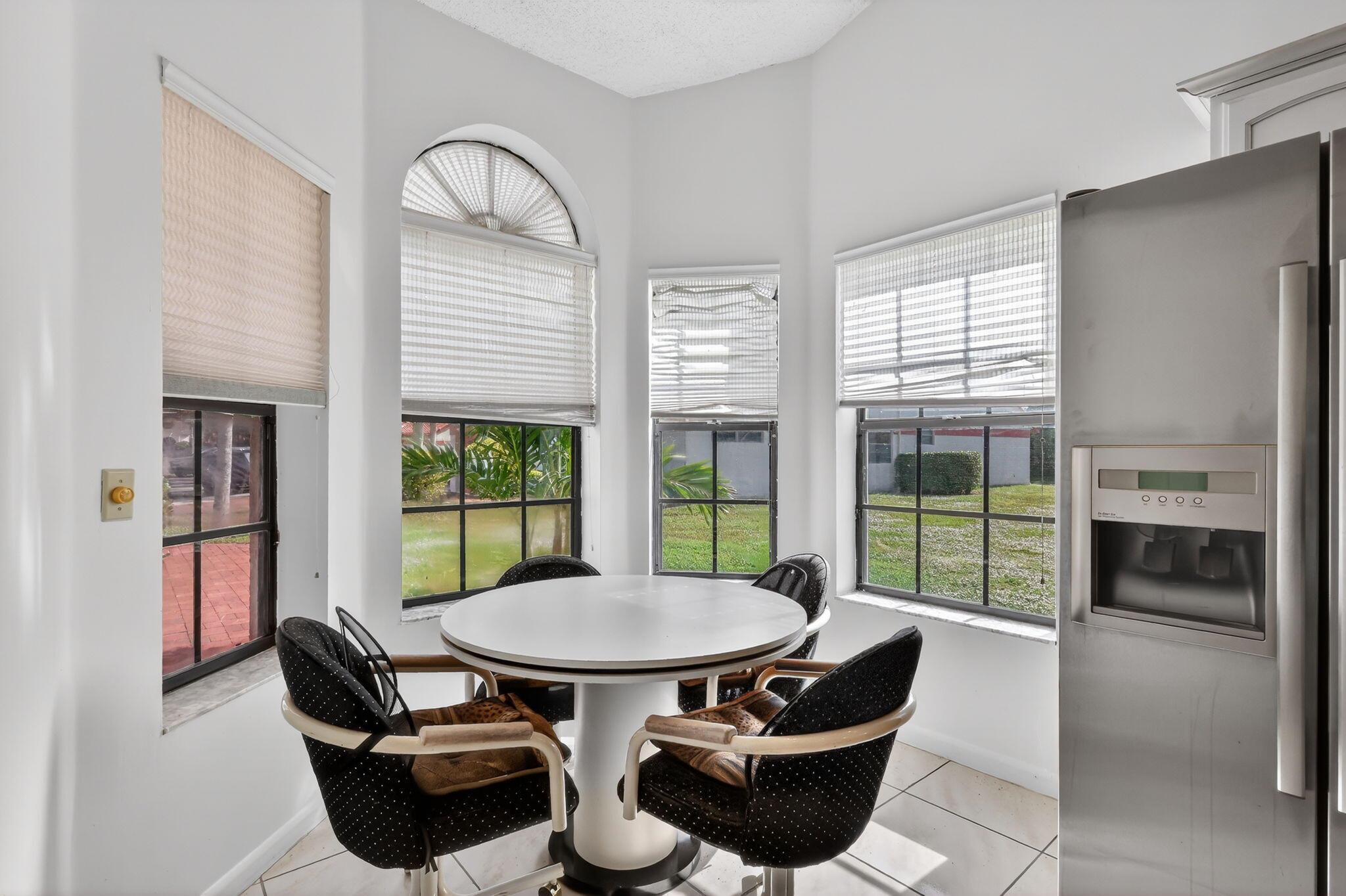 LEXINGTON CLUB - Residential