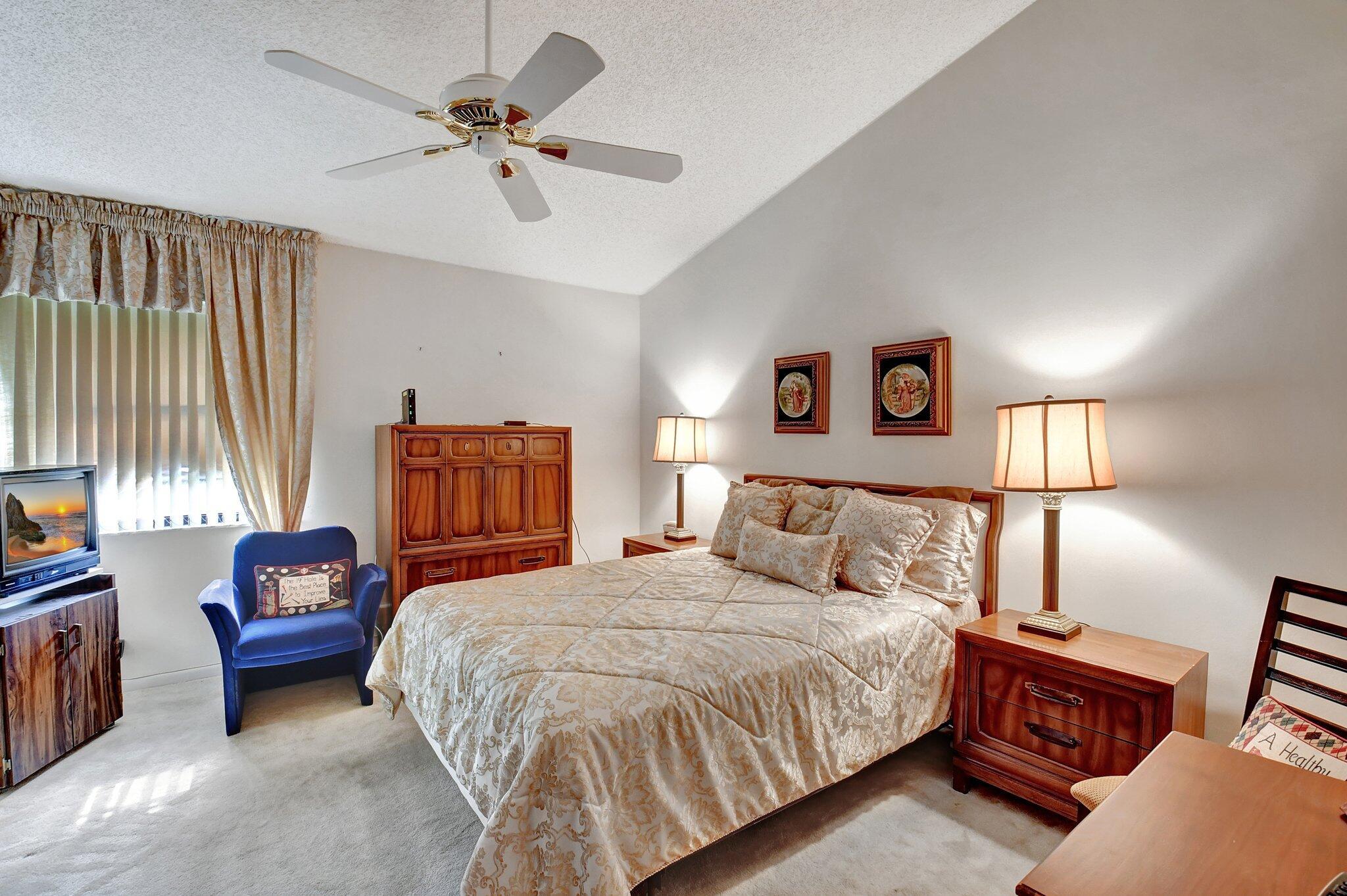 LEXINGTON CLUB - Residential