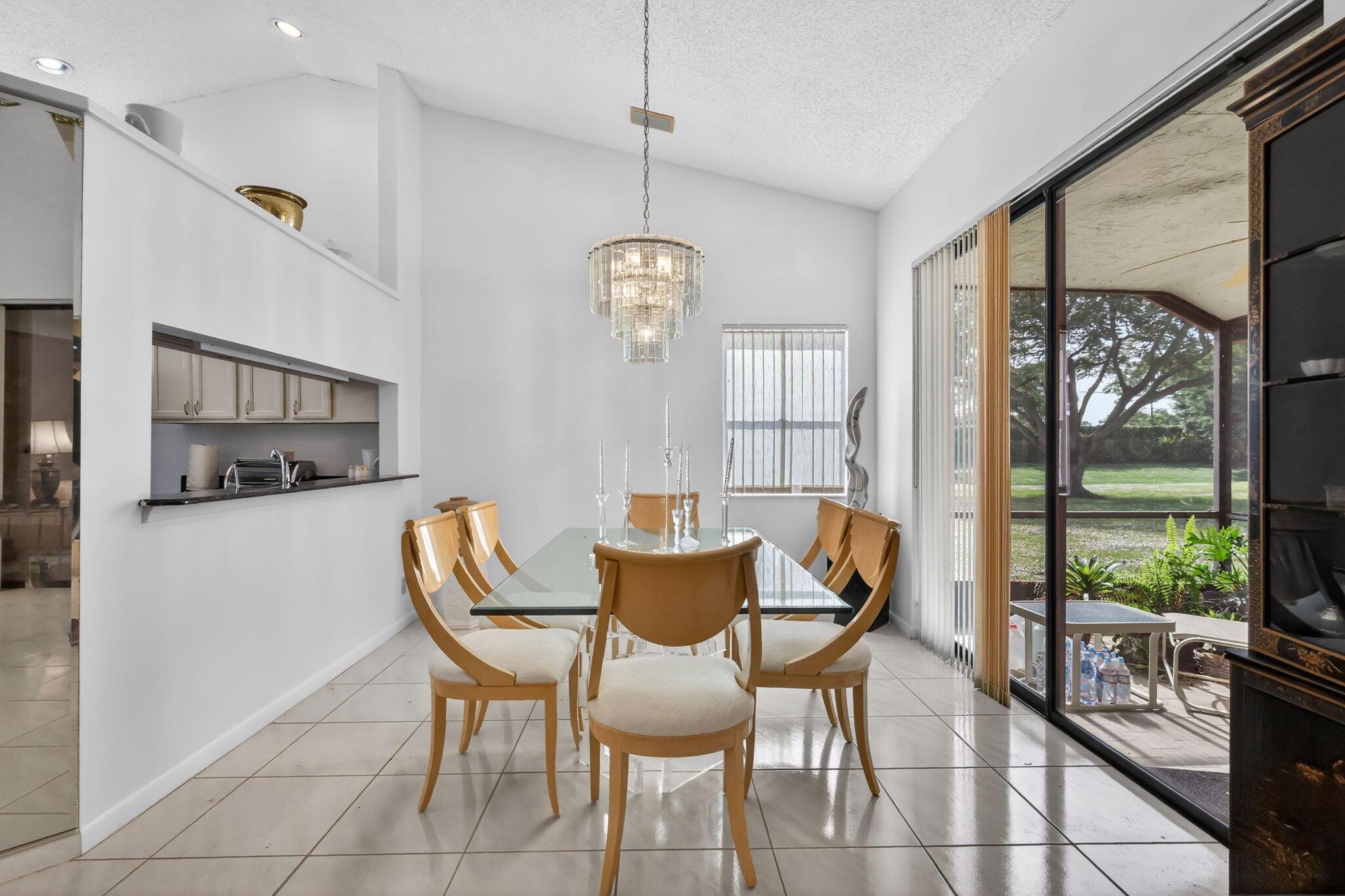 LEXINGTON CLUB - Residential