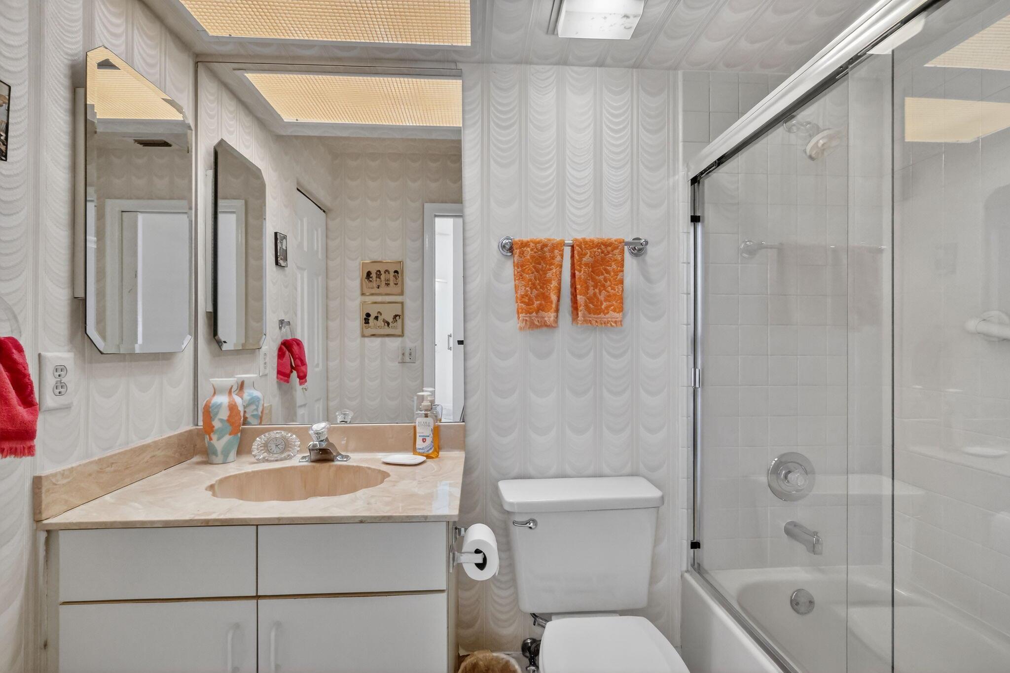 LEXINGTON CLUB - Residential