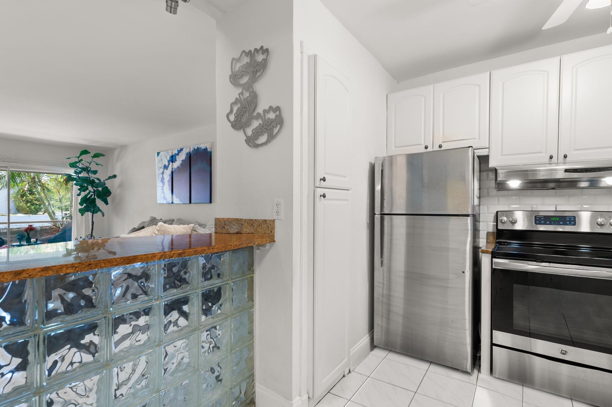 1400 NE 57th Ct 104