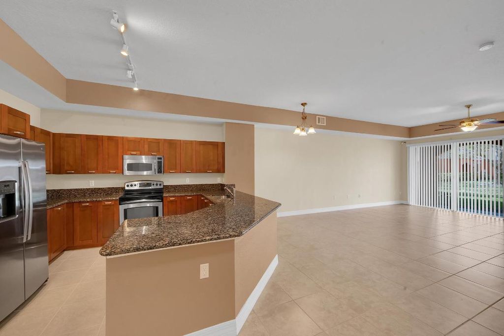 Photo of 48 SE Sedona Circle #102, Stuart, FL 34994 (MLS # R10975027)