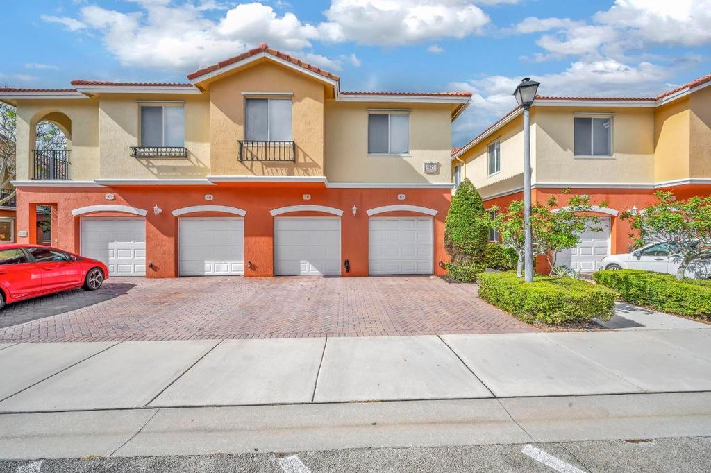 Photo of 48 SE Sedona Circle #102, Stuart, FL 34994 (MLS # R10975027)