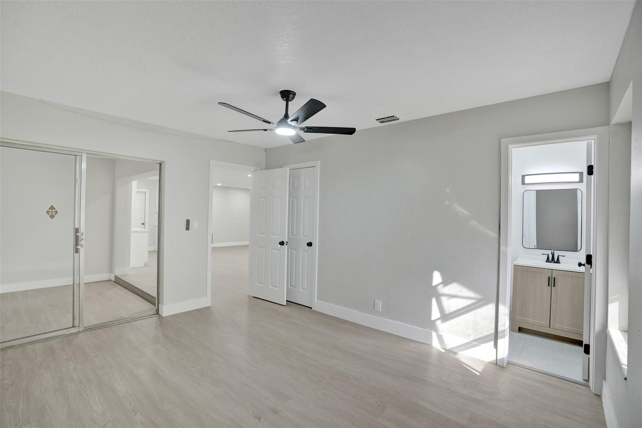 Holiday Village Sec Two 6 - Residential