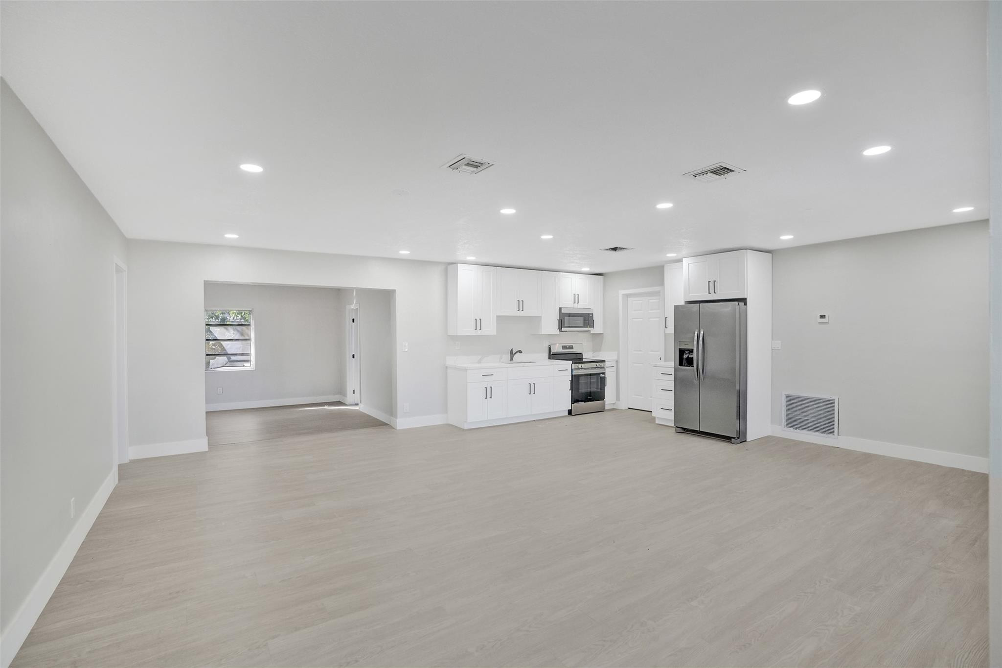 Holiday Village Sec Two 6 - Residential