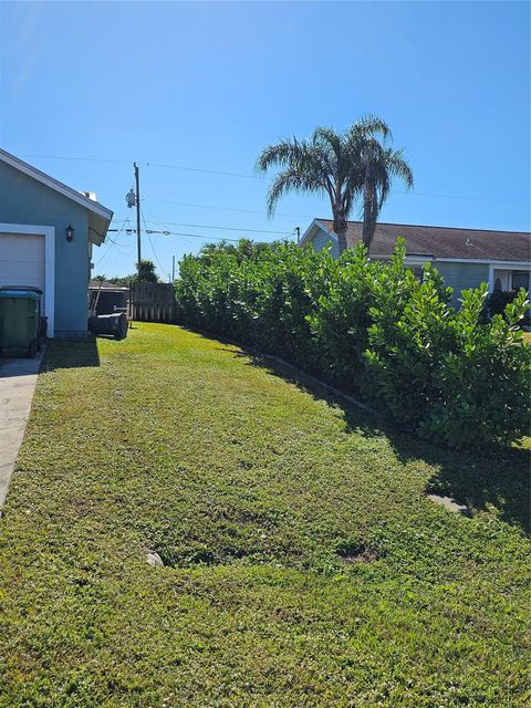 A home in Port St Lucie