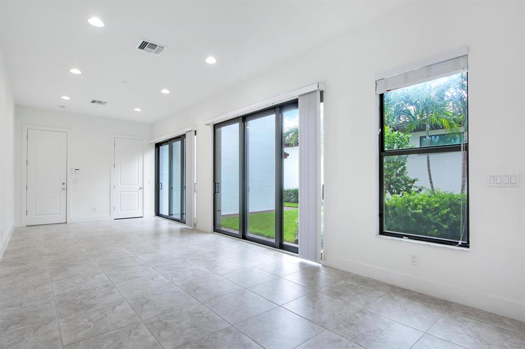 ALTON NEIGHBORHOOD 1 - Residential Lease