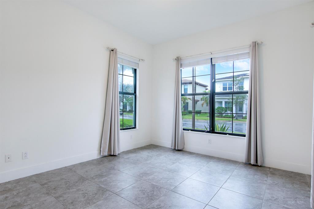 ALTON NEIGHBORHOOD 1 - Residential Lease