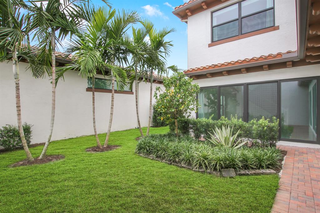 ALTON NEIGHBORHOOD 1 - Residential Lease