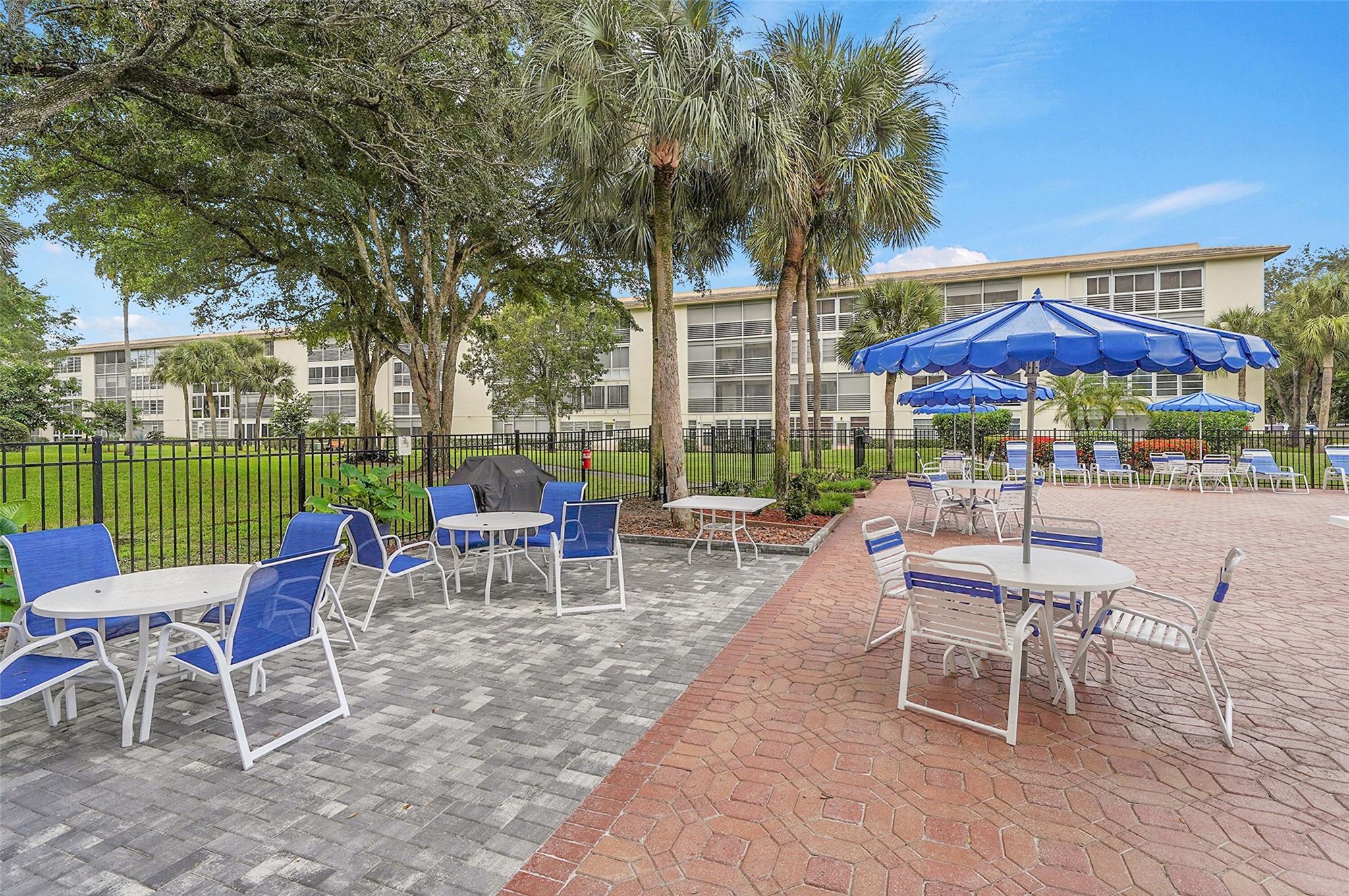 WYNMOOR VILLAGE - Residential