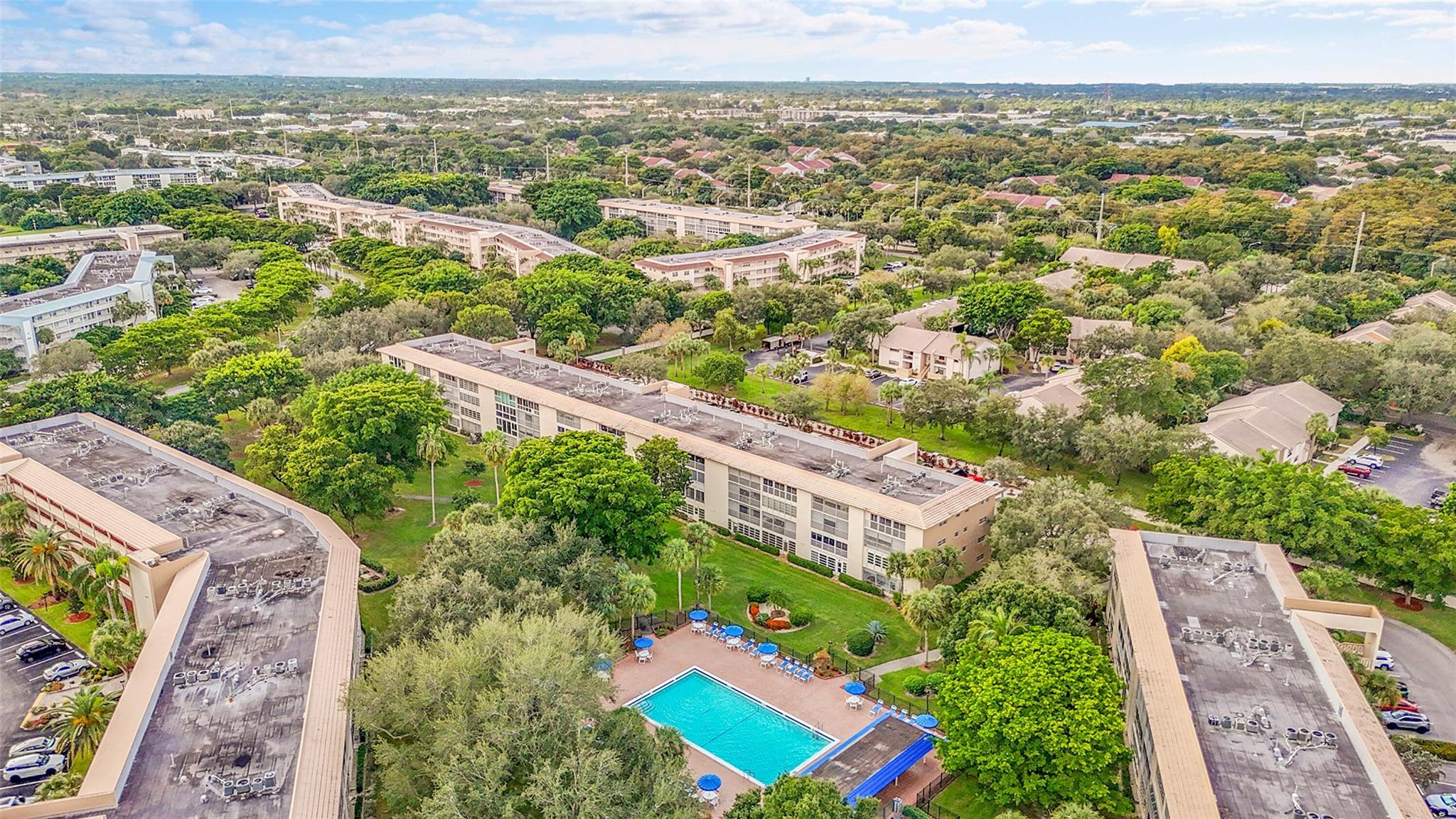 WYNMOOR VILLAGE - Residential