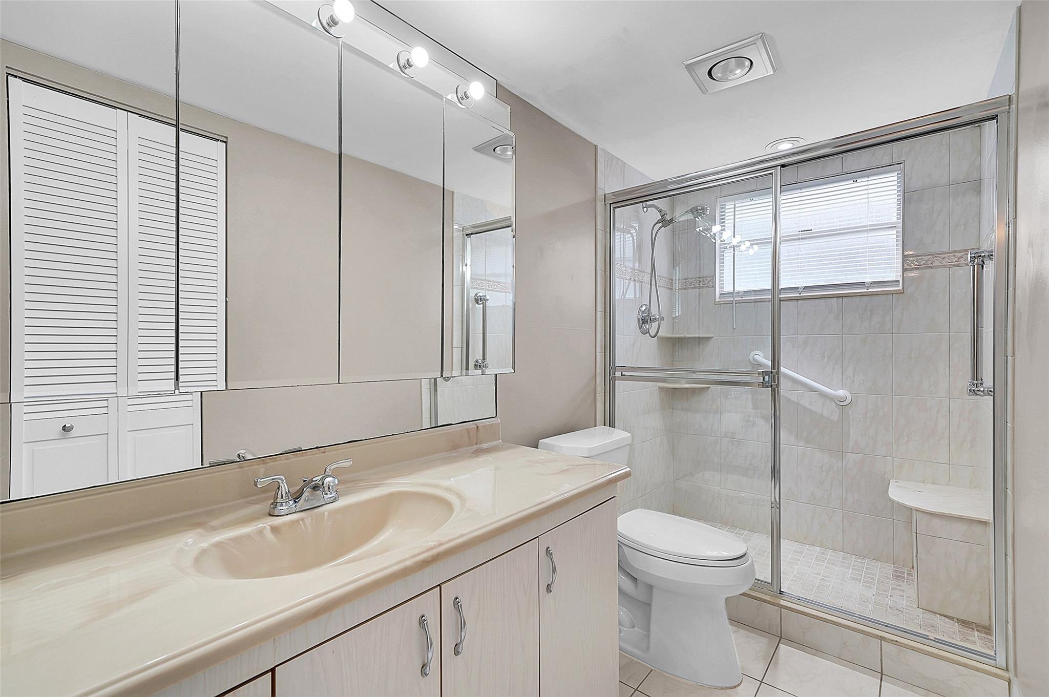 WYNMOOR VILLAGE - Residential