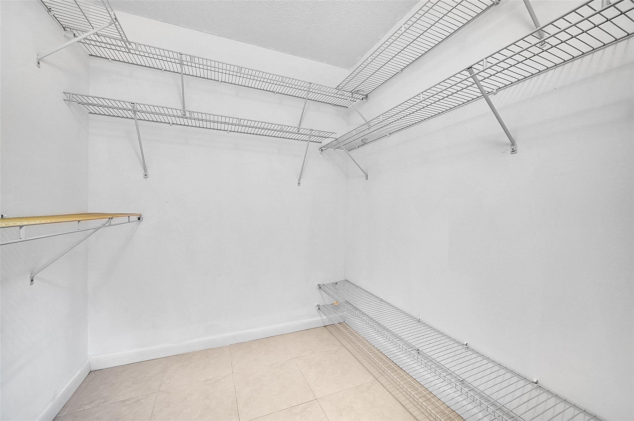 WYNMOOR VILLAGE - Residential