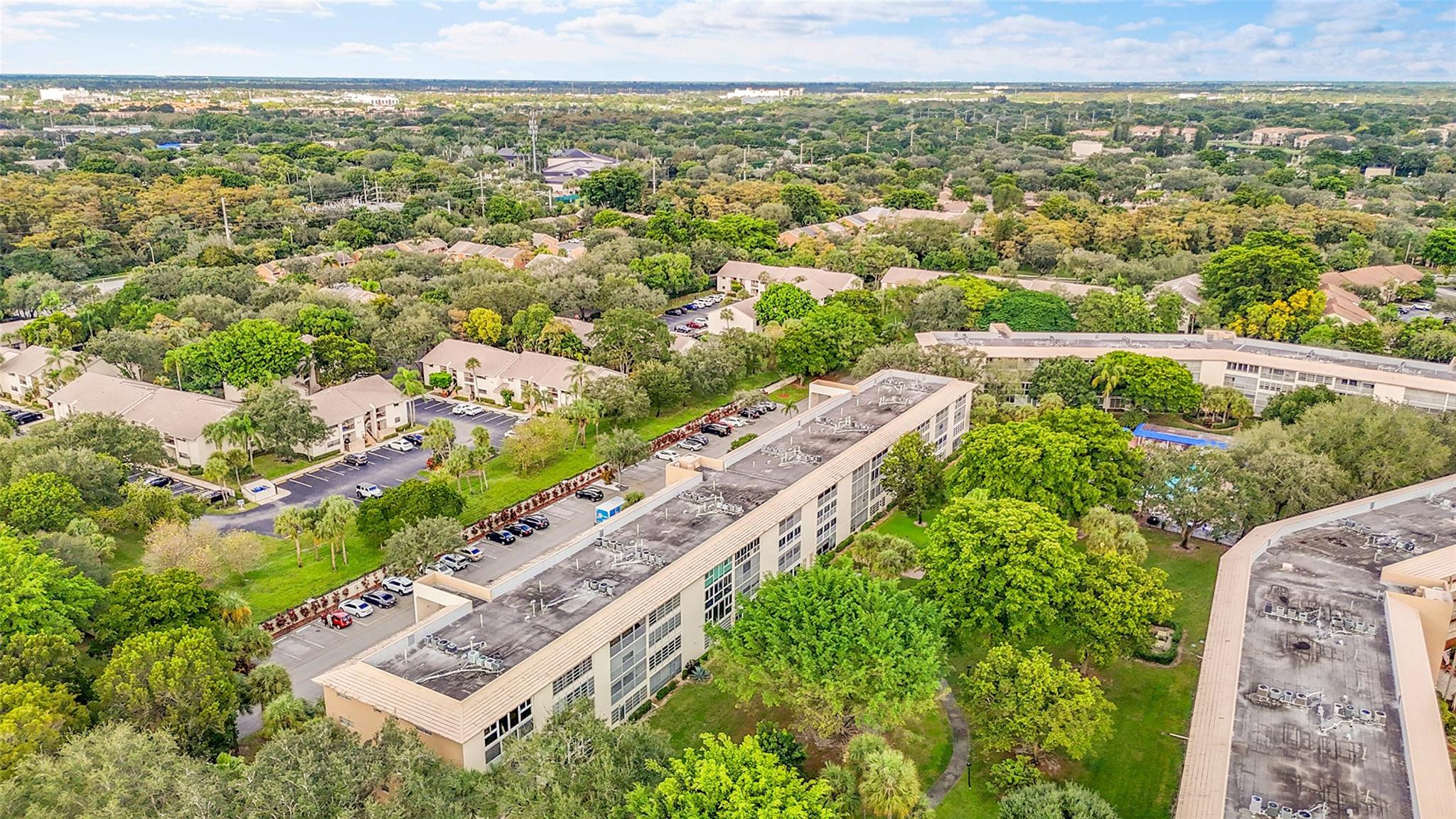 WYNMOOR VILLAGE - Residential