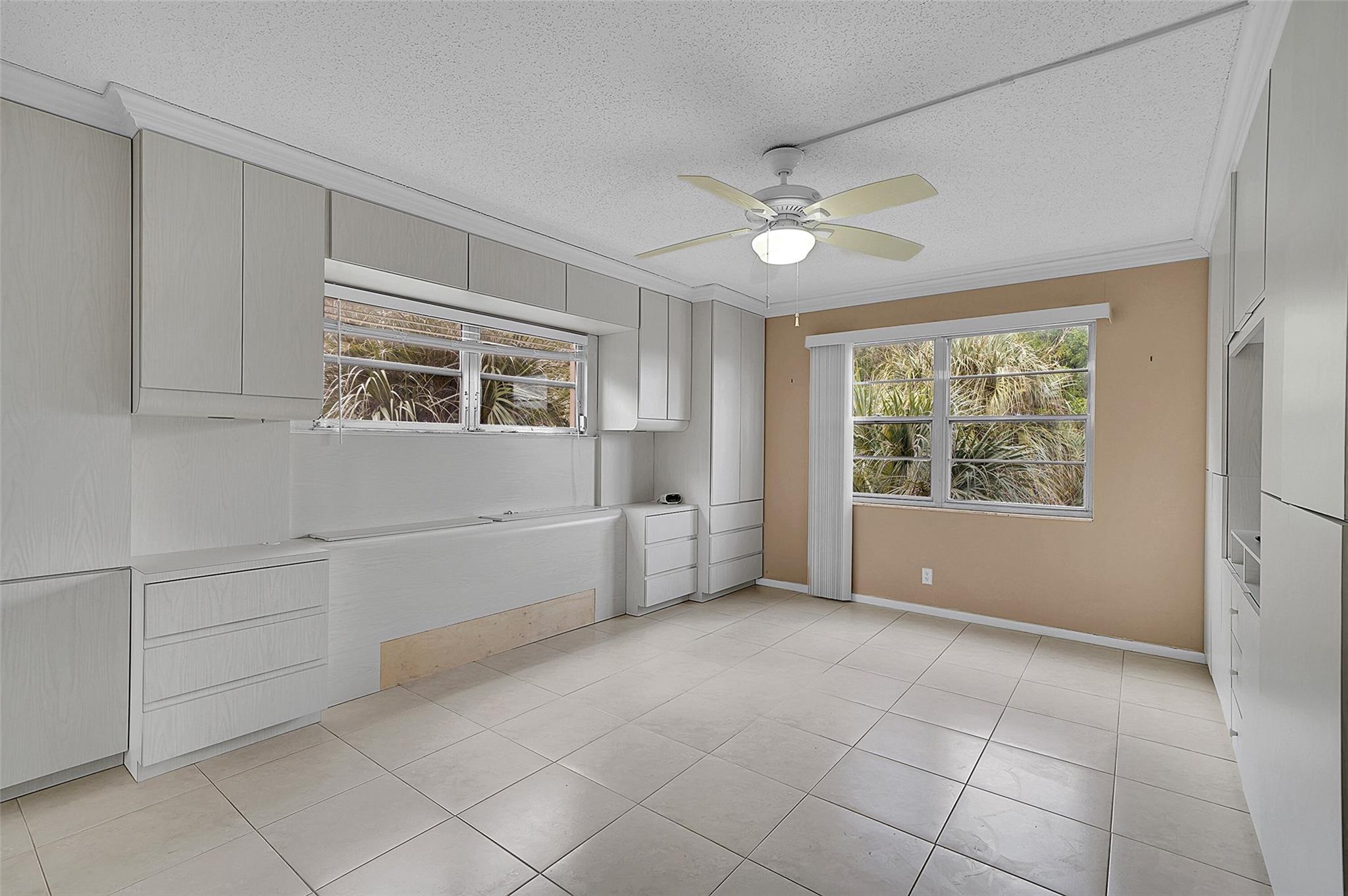 WYNMOOR VILLAGE - Residential