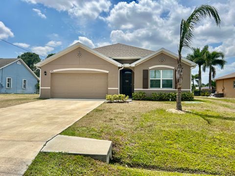 A home in Port St Lucie