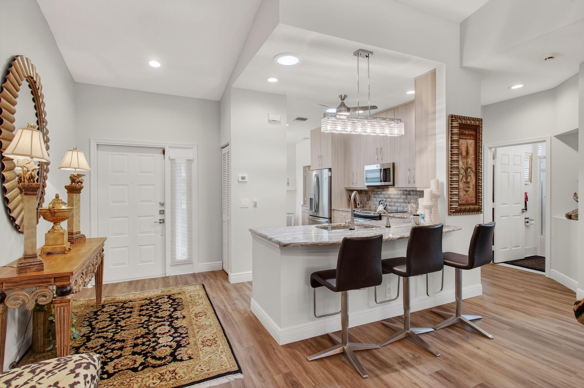MAJESTIC ISLES - Residential