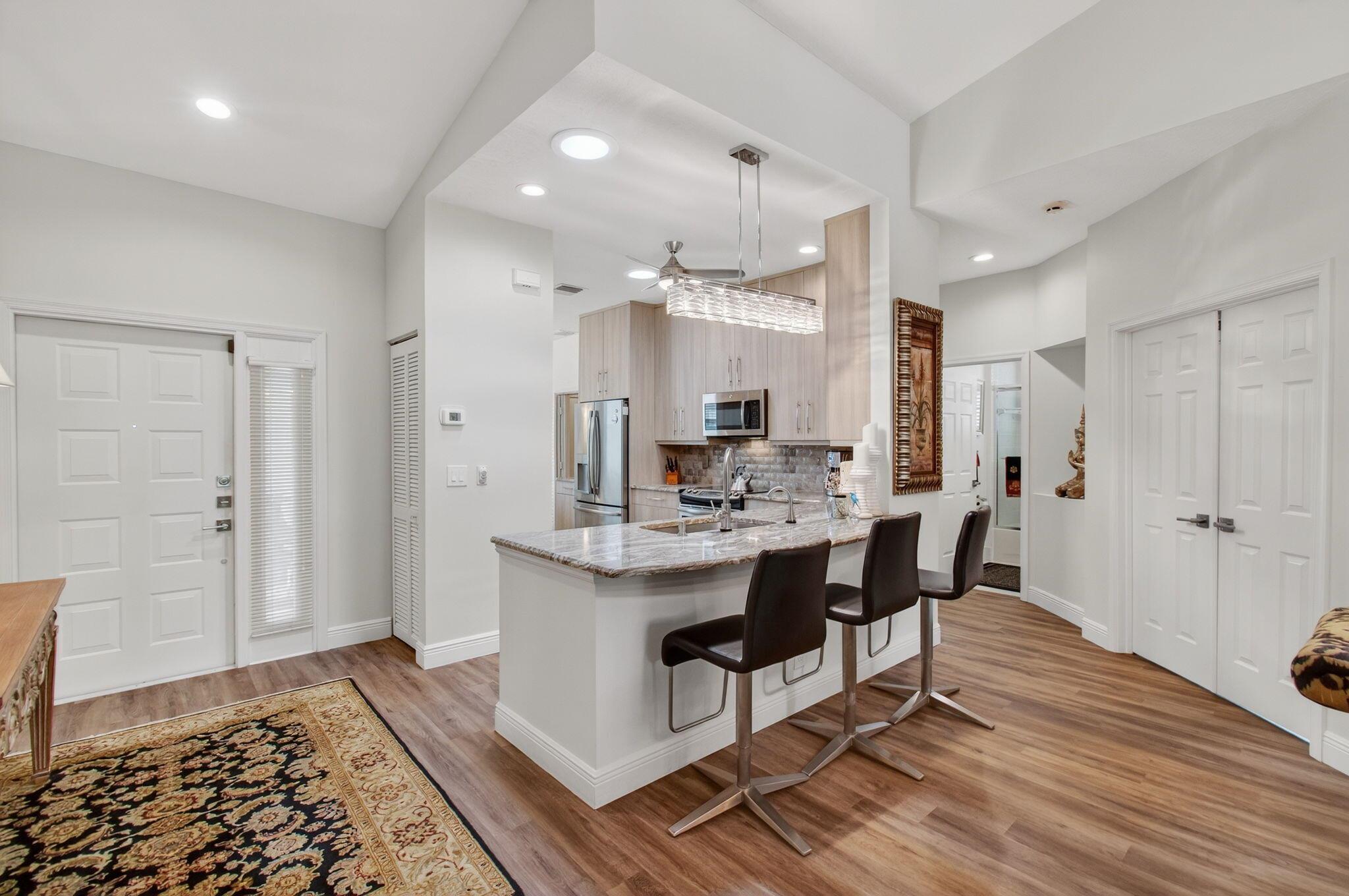 MAJESTIC ISLES - Residential