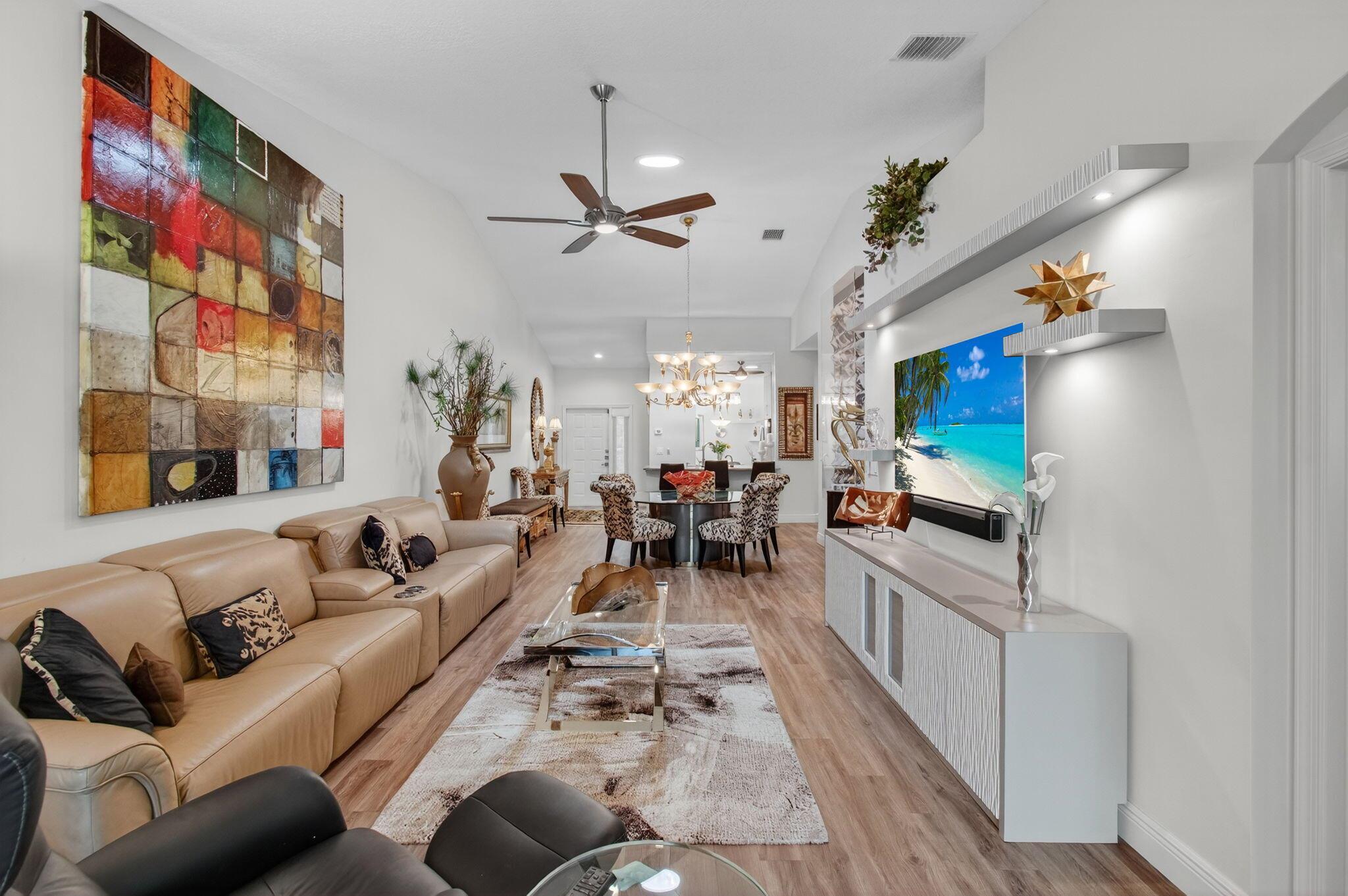 MAJESTIC ISLES - Residential