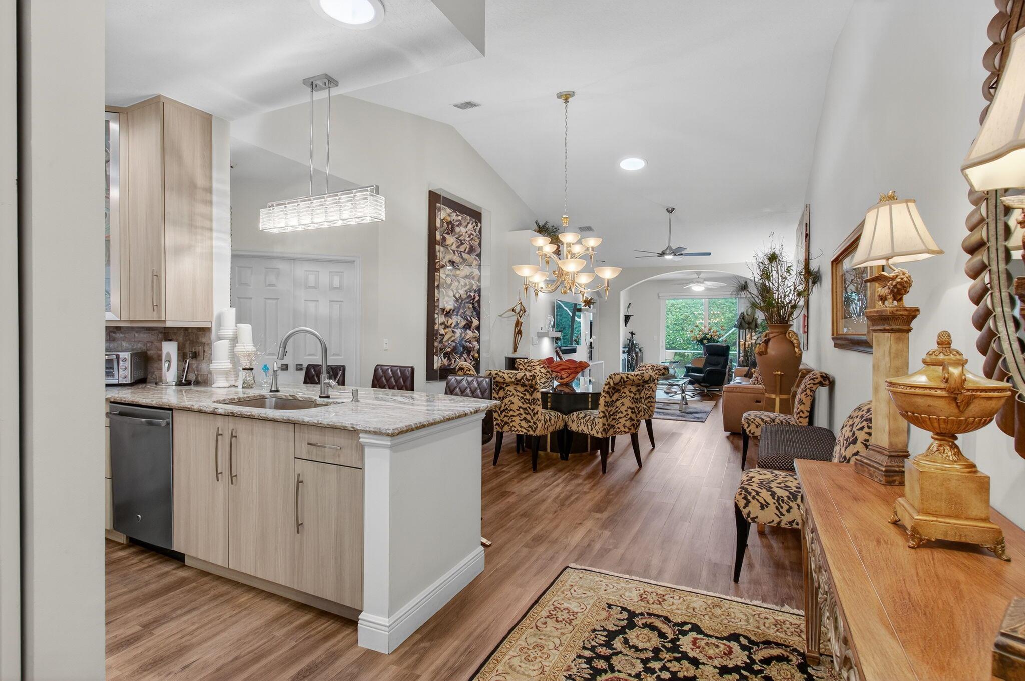 MAJESTIC ISLES - Residential