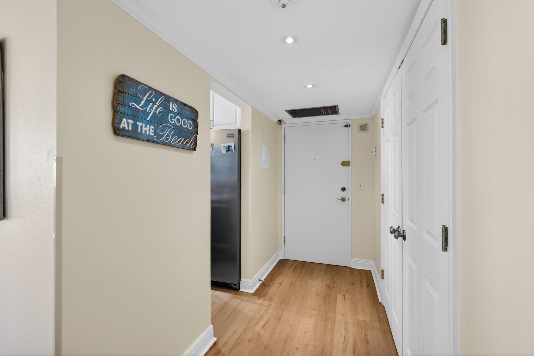 5440 N Ocean Drive 1006