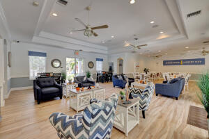 JENSEN BEACH GOLF AND COUNTRY CLUB - Residential