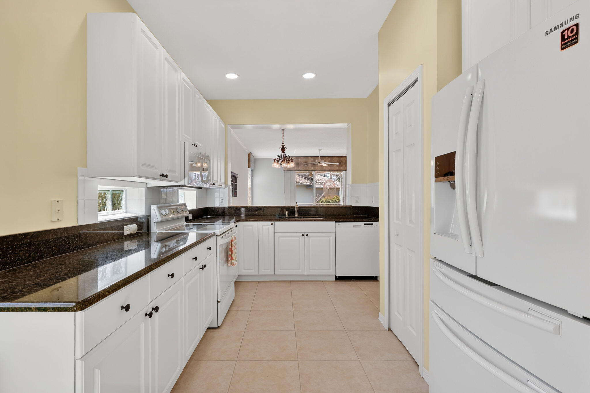 JENSEN BEACH GOLF AND COUNTRY CLUB - Residential