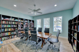 JENSEN BEACH GOLF AND COUNTRY CLUB - Residential