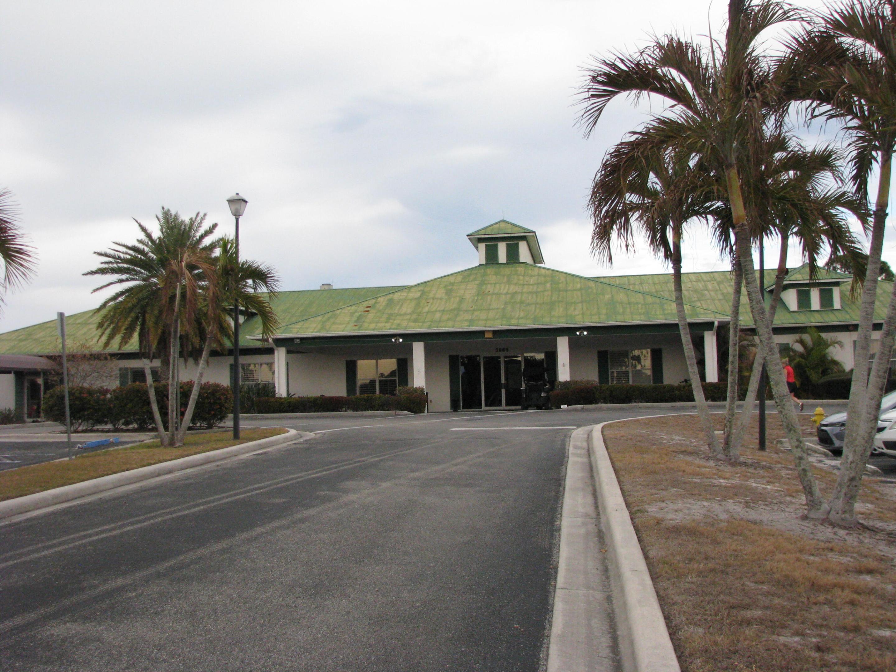 JENSEN BEACH GOLF AND COUNTRY CLUB - Residential