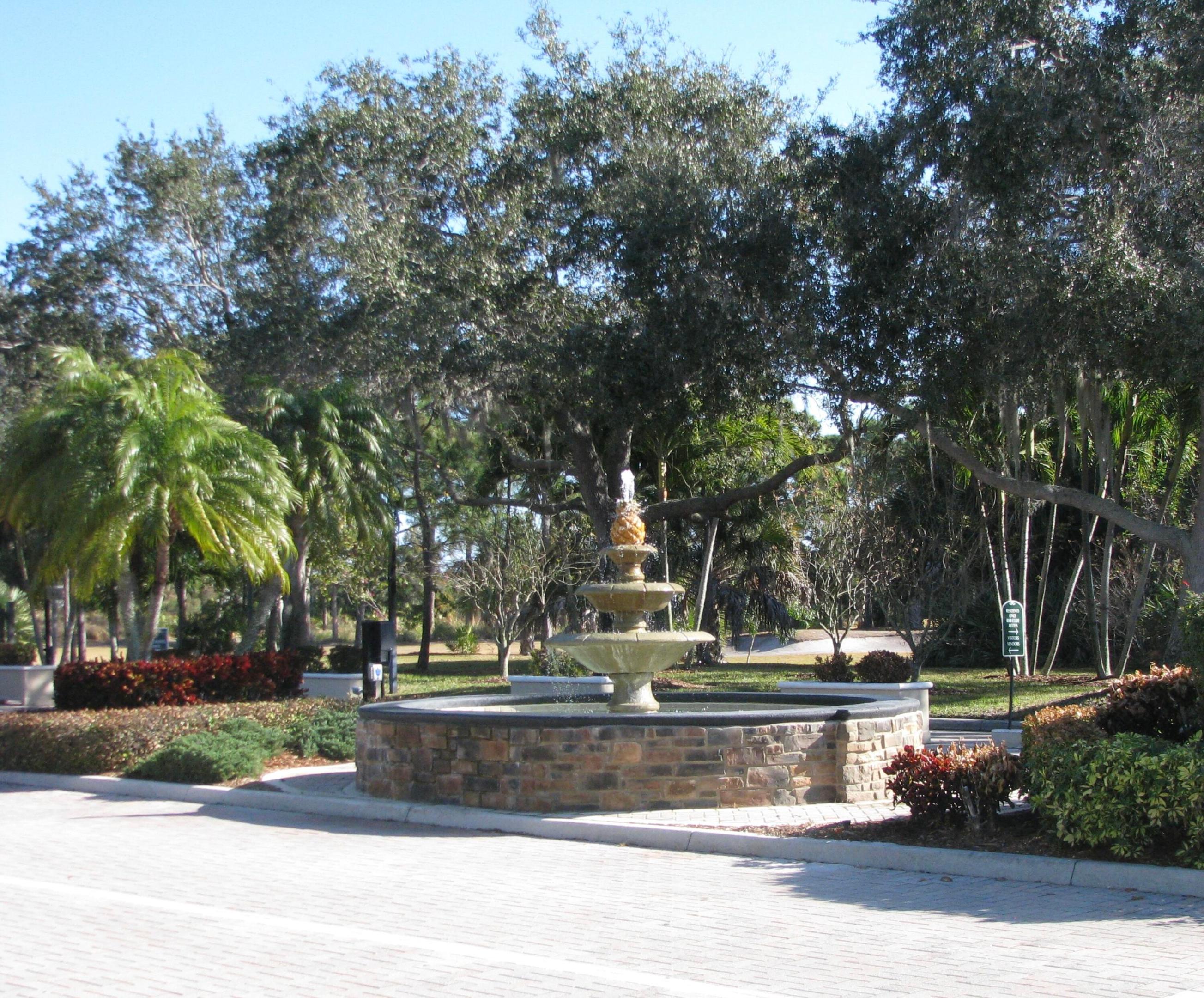 JENSEN BEACH GOLF AND COUNTRY CLUB - Residential