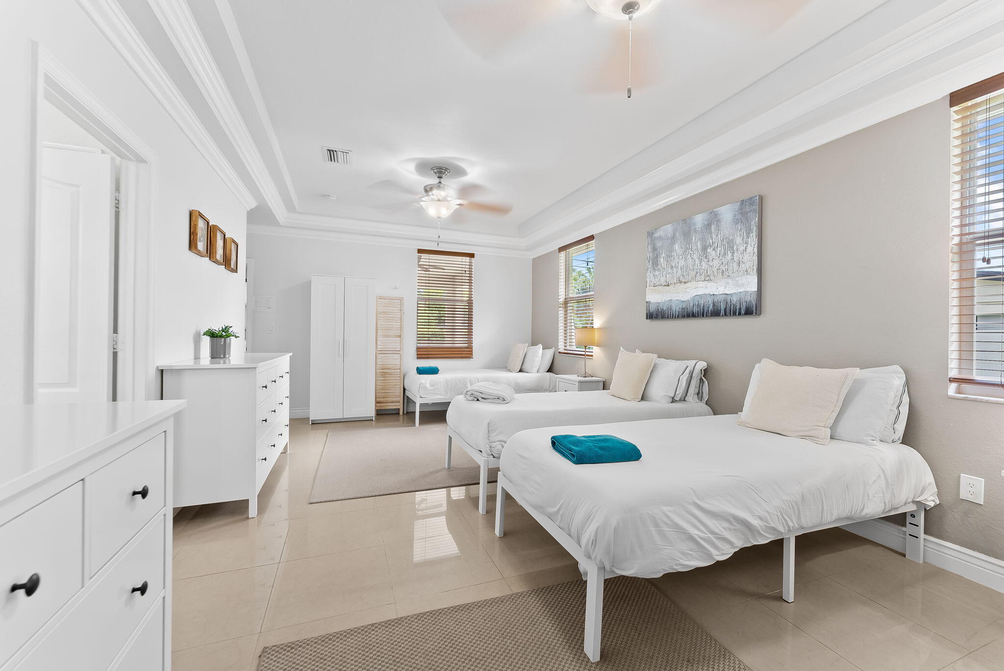 RIVER OAKS - Residential