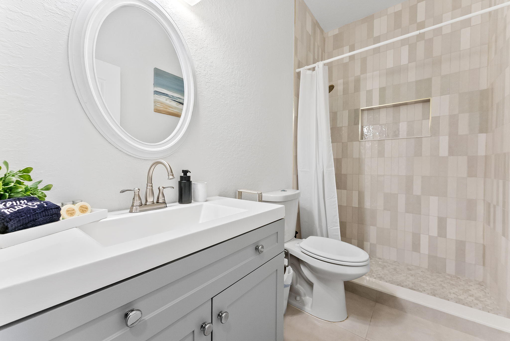 RIVER OAKS - Residential