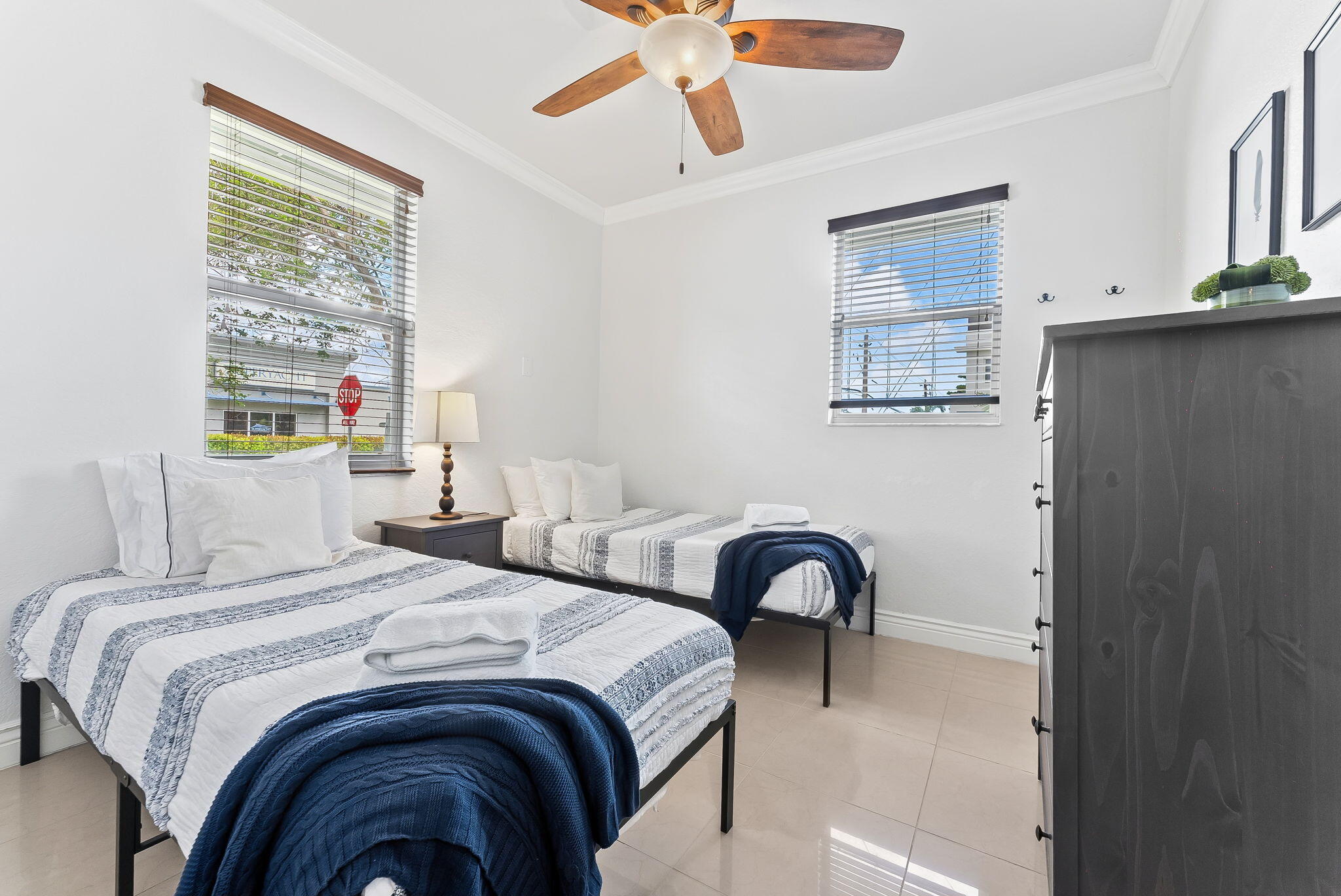 RIVER OAKS - Residential