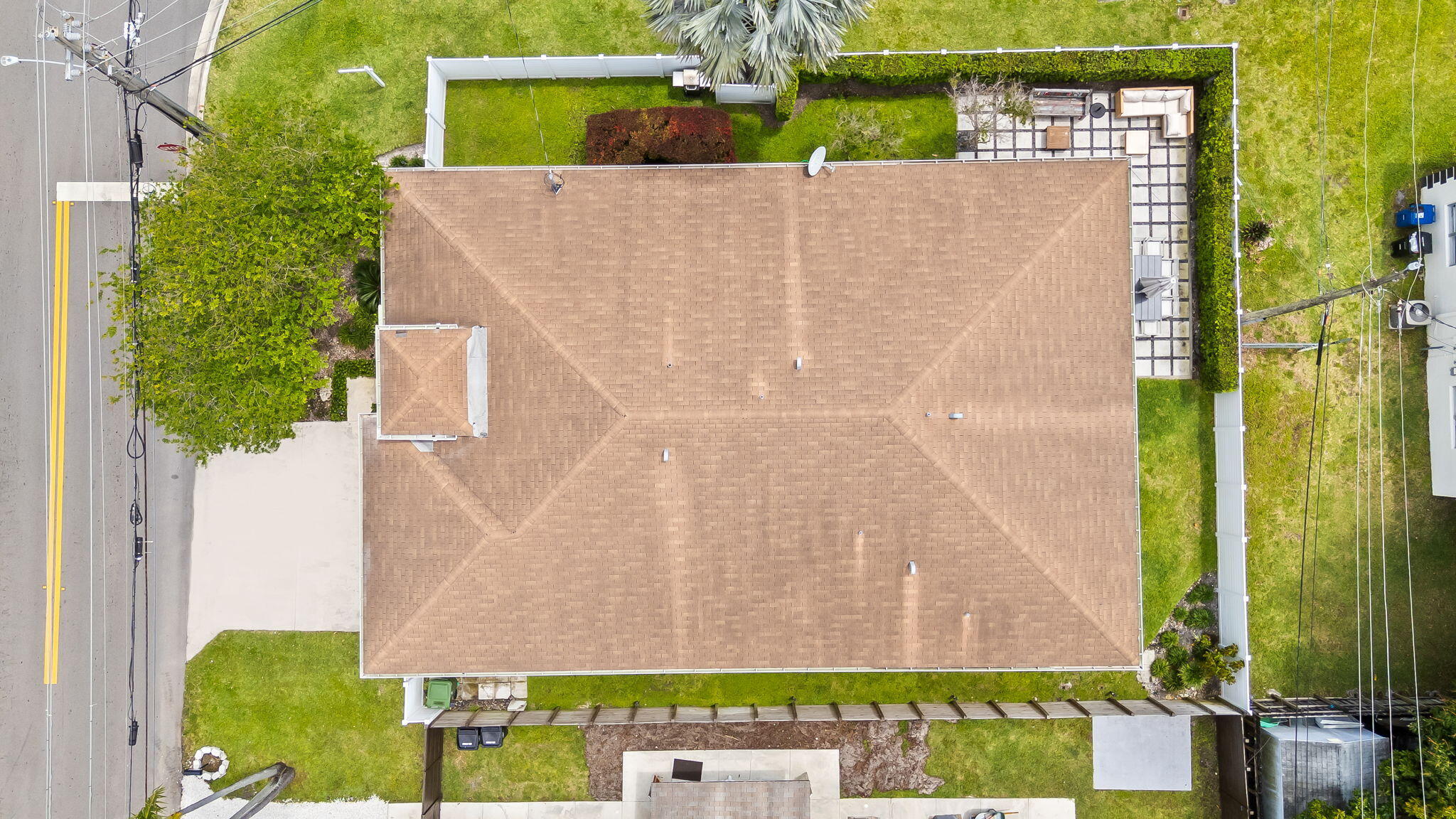 RIVER OAKS - Residential